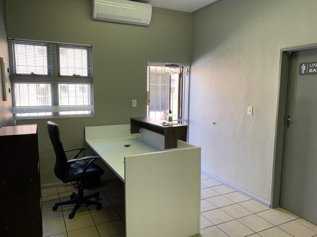 To Let Commercial Property for Rent in Montague Gardens Western Cape